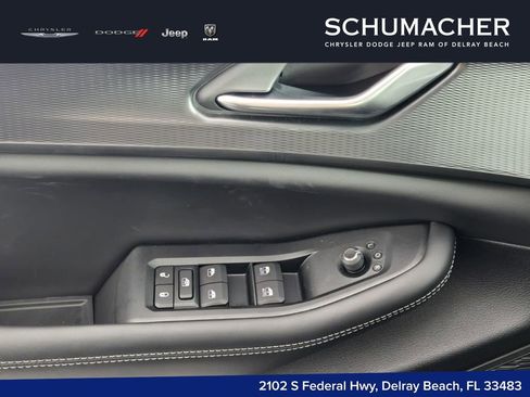 New 2025 Jeep Grand Cherokee L Laredo RWD image 28