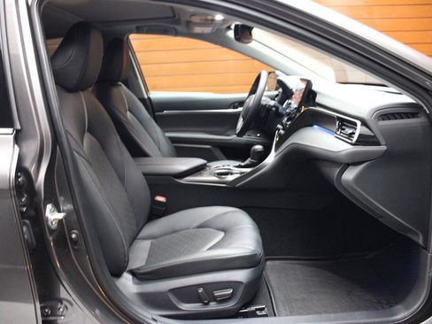 Used 2024 Toyota Camry XSE image 20