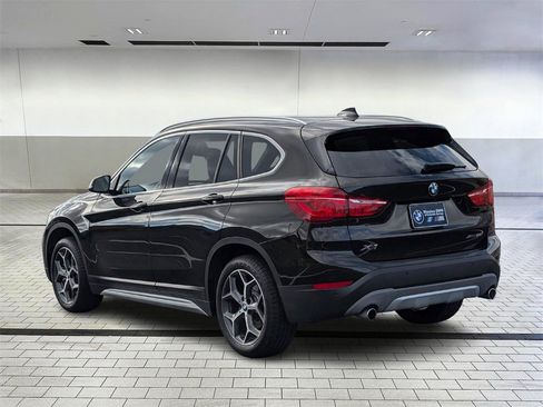 Used 2018 BMW X1 xDrive28i w/ Convenience Package image 3