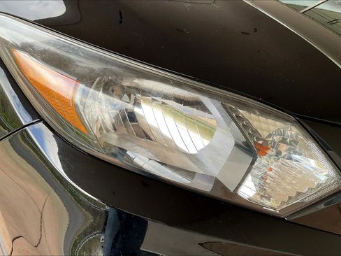 Used 2018 Honda HR-V EX image 29