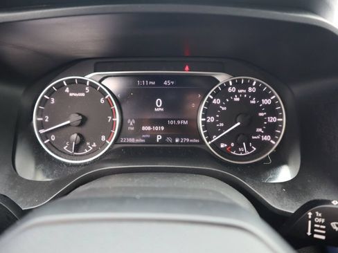 Certified 2025 Nissan Rogue SV AWD/4WD image 22