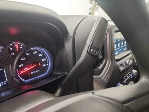 Used 2019 Chevrolet Silverado 1500 Custom Trail Boss w/ Custom Convenience Package image 21