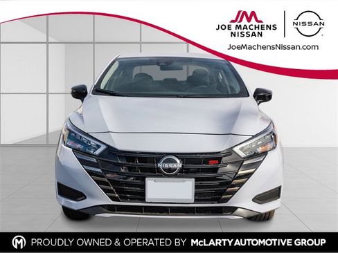 New 2025 Nissan Versa SR w/ Trunk Package image 7