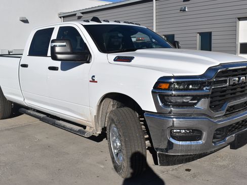 New 2026 RAM 3500 Tradesman image 3