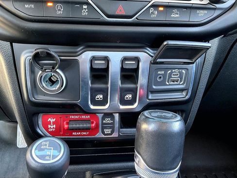 Certified 2022 Jeep Wrangler Rubicon w/ LED Lighting Group image 16