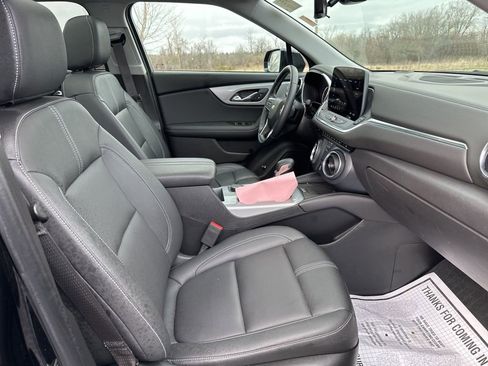 Used 2024 Chevrolet Blazer LT w/ Sound & Technology Package image 18