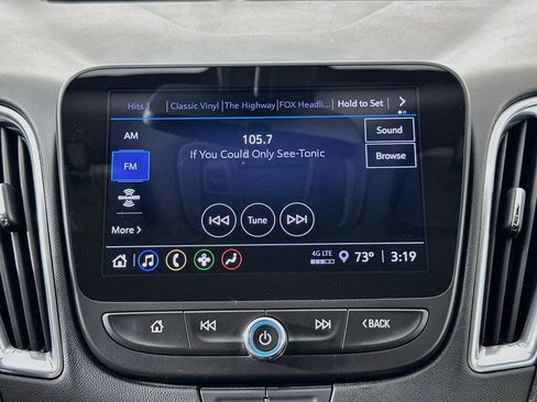 Used 2021 Chevrolet Malibu LT FWD image 19