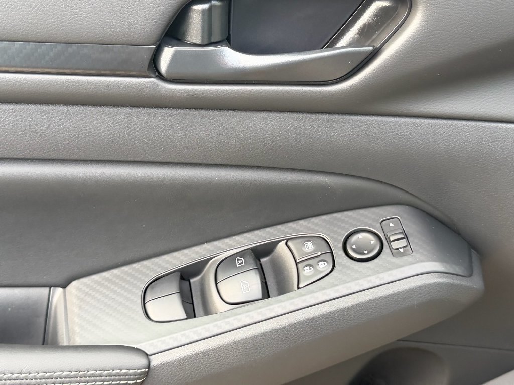 New 2026 Nissan Altima 2.5 SV w/ SV Premium Package FWD image 10