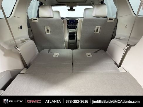 Used 2023 GMC Acadia Denali w/ Black Diamond Edition image 17