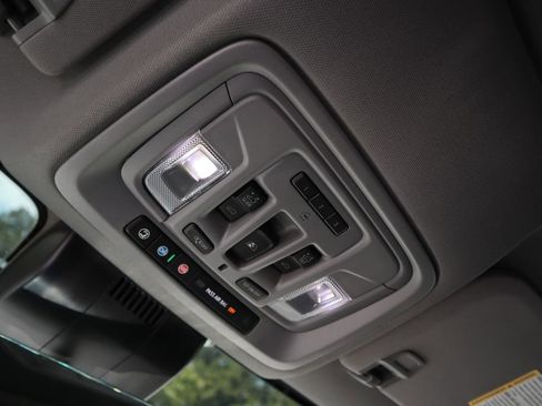 Used 2024 Chevrolet Silverado 2500 LTZ w/ LTZ Plus Package image 31