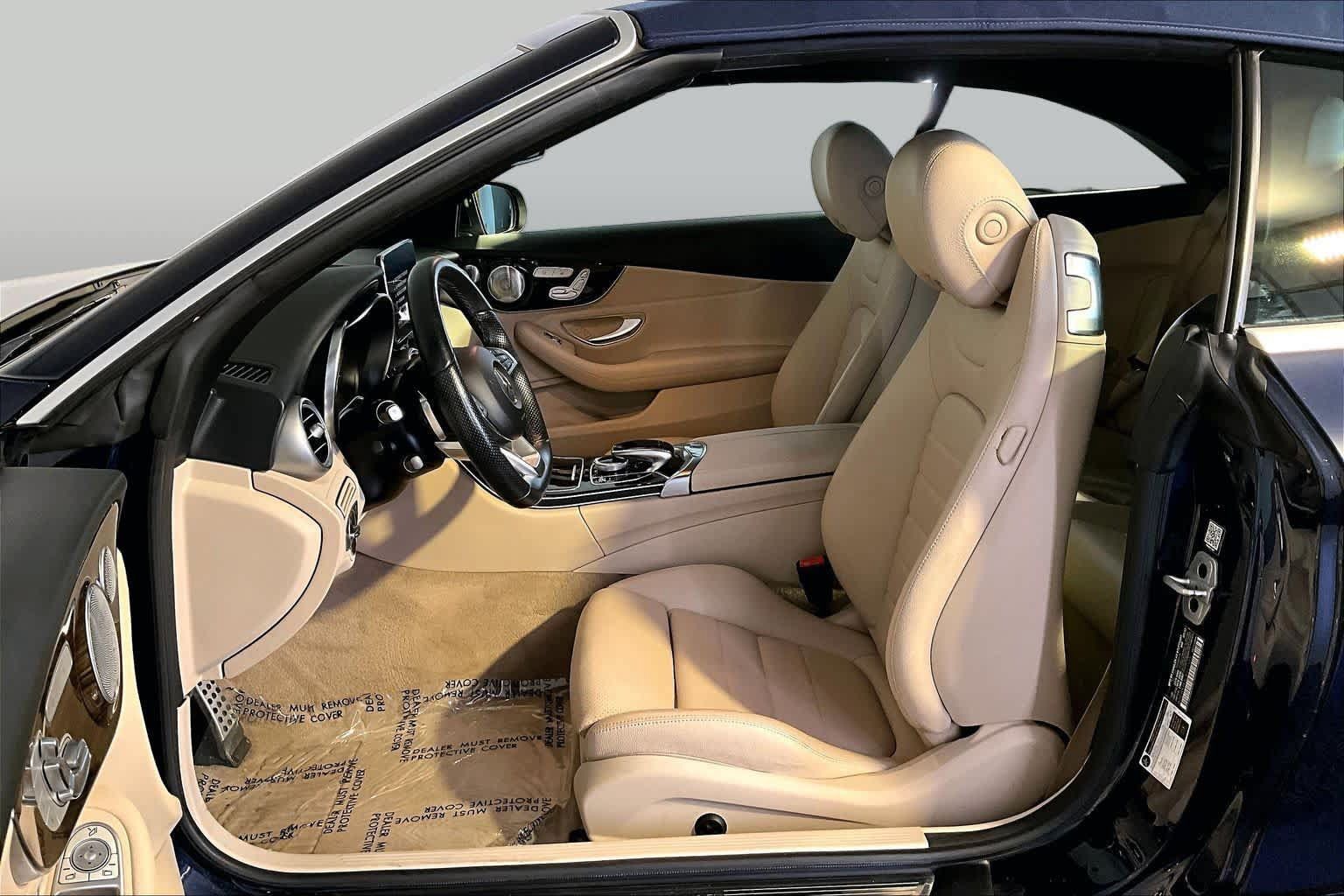 Used 2018 Mercedes-Benz C 300 4MATIC Cabriolet image 9