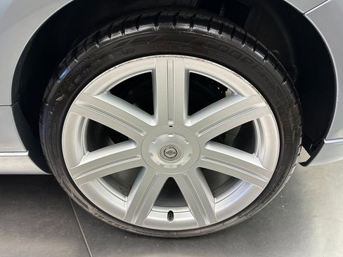 Used 2005 Chrysler Crossfire Limited image 28