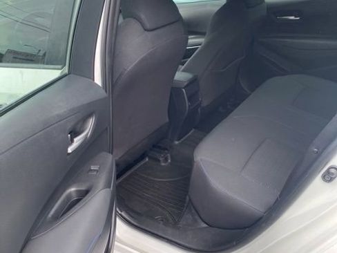 Used 2021 Toyota Corolla SE FWD image 8