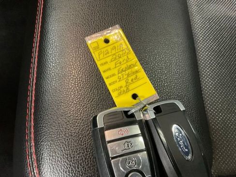 Used 2023 Ford Explorer ST-Line w/ Class IV Trailer Tow Package image 18