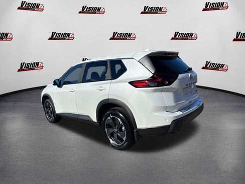 New 2026 Nissan Rogue SV image 7