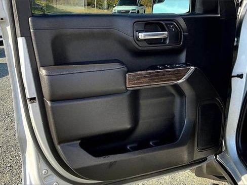 Used 2019 GMC Sierra 1500 SLE image 9