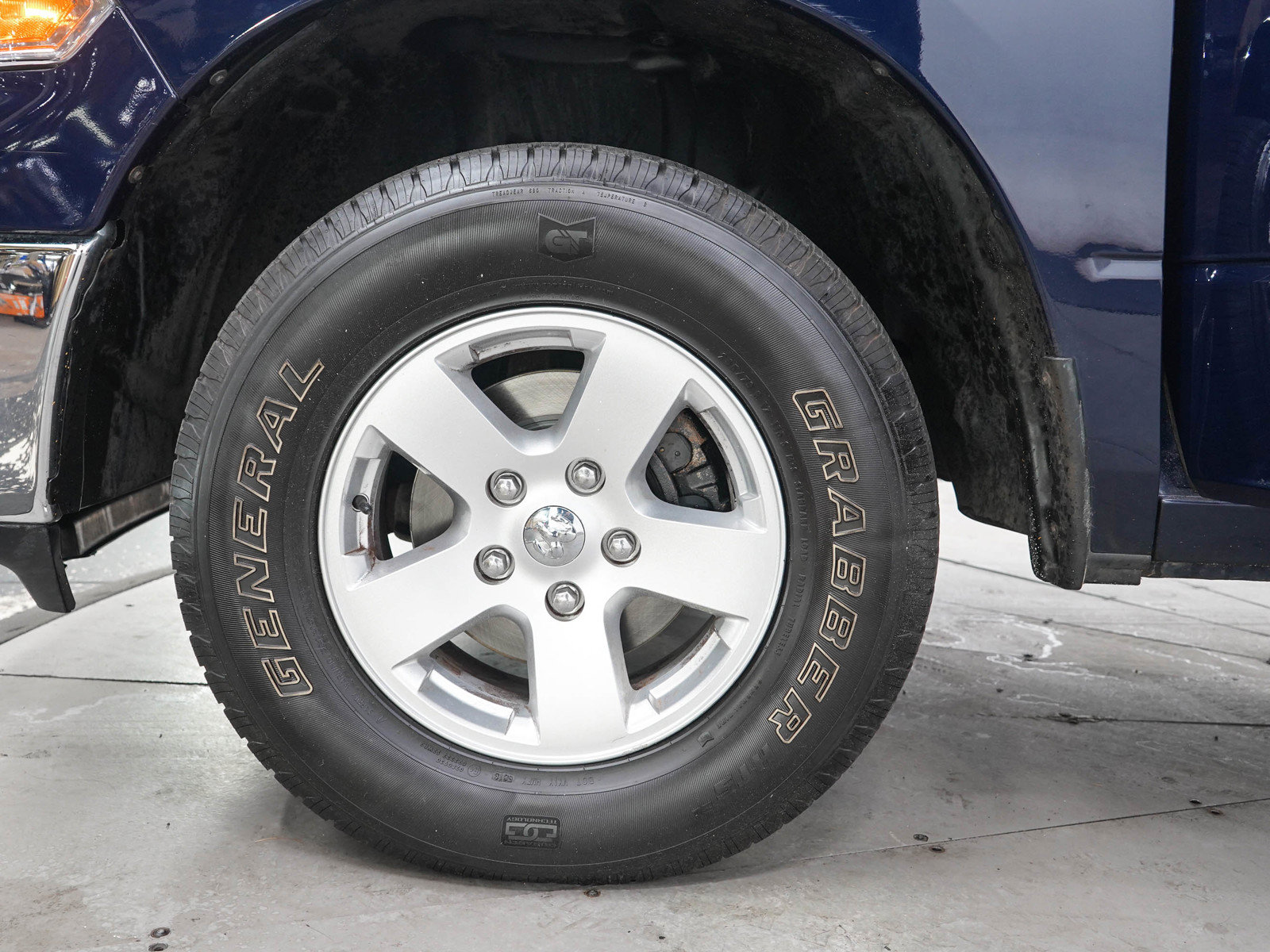 Used 2012 RAM 1500 Classic SLT w/ Remote Start & Security Group AWD/4WD image 26