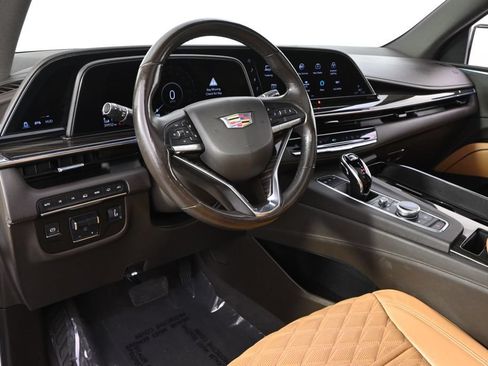Used 2021 Cadillac Escalade Premium Luxury w/ Driver Assist Tech Package AWD/4WD image 12