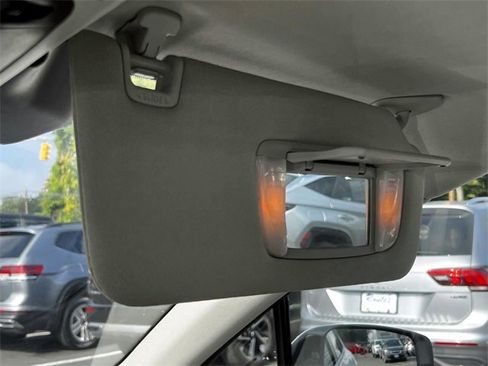 Used 2024 Subaru Legacy Premium image 12