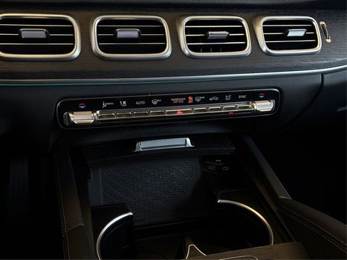 Used 2024 Mercedes-Benz GLE 350 GLE 350 image 26