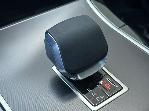 New 2026 Land Rover Range Rover Velar Belgravia AWD/4WD image 18