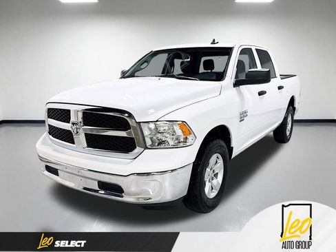 Used 2023 RAM 1500 Classic SLT w/ Electronics Group AWD/4WD image 1