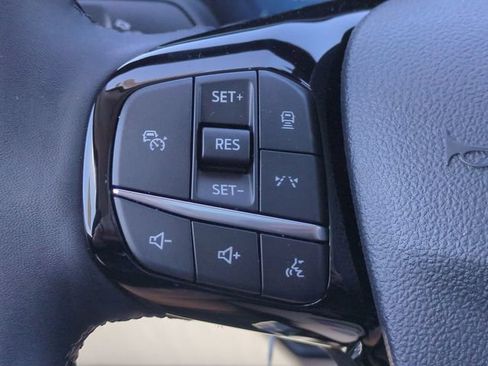 Used 2025 Ford Escape SE w/ PHEV Premium Package FWD image 26