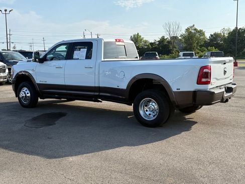 Used 2024 RAM 3500 Limited AWD/4WD image 5