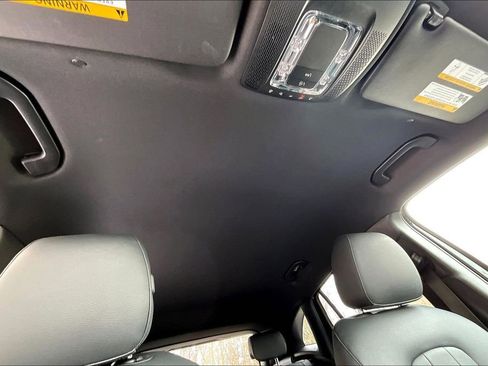 Used 2026 Mercedes-Benz GLA 250 4MATIC image 17