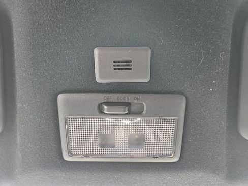 Used 2017 Toyota 86 image 25