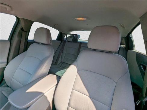 Used 2016 Chevrolet Malibu LS image 10