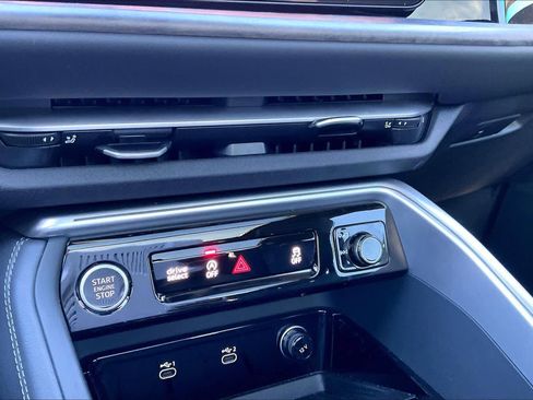 Certified 2025 Audi Q5 Premium Plus w/ Premium Plus image 30