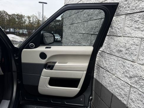 Used 2017 Land Rover Range Rover Sport Supercharged image 20