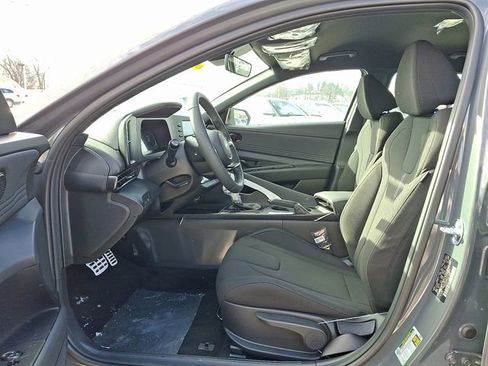 New 2026 Hyundai Elantra Sport image 5