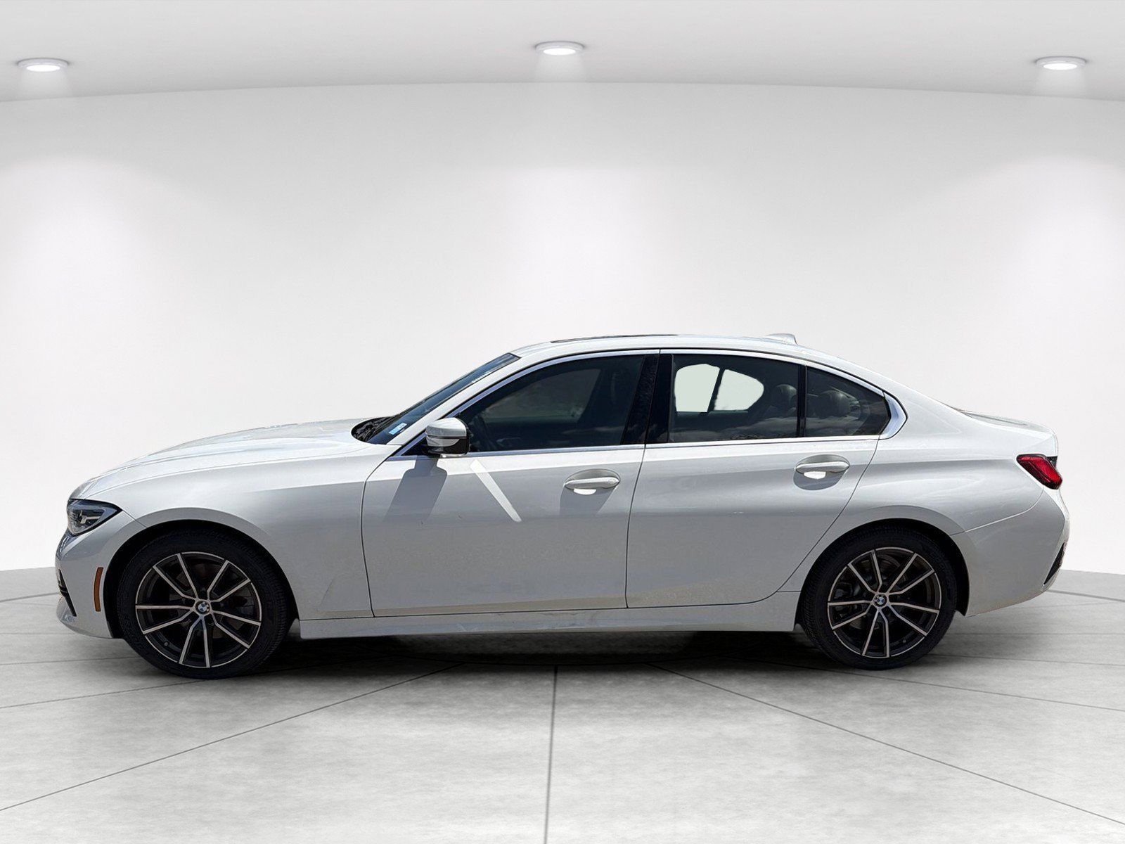 Used 2020 BMW 330i Sedan w/ Premium Package RWD image 7