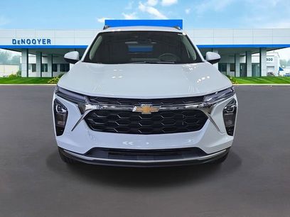 Used 2025 Chevrolet Trax LT w/ Driver Confidence Package