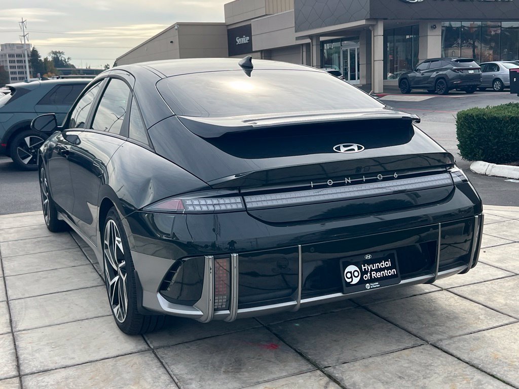 Certified 2023 Hyundai Ioniq 6 SEL AWD/4WD image 9