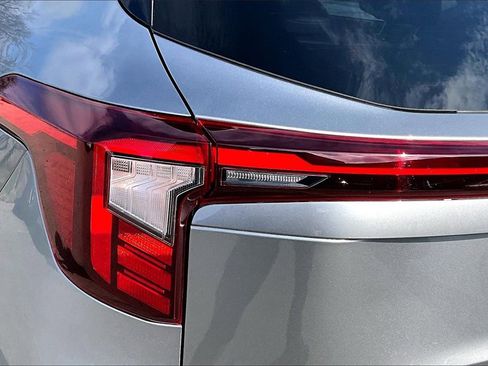 Used 2024 Kia Seltos S image 29