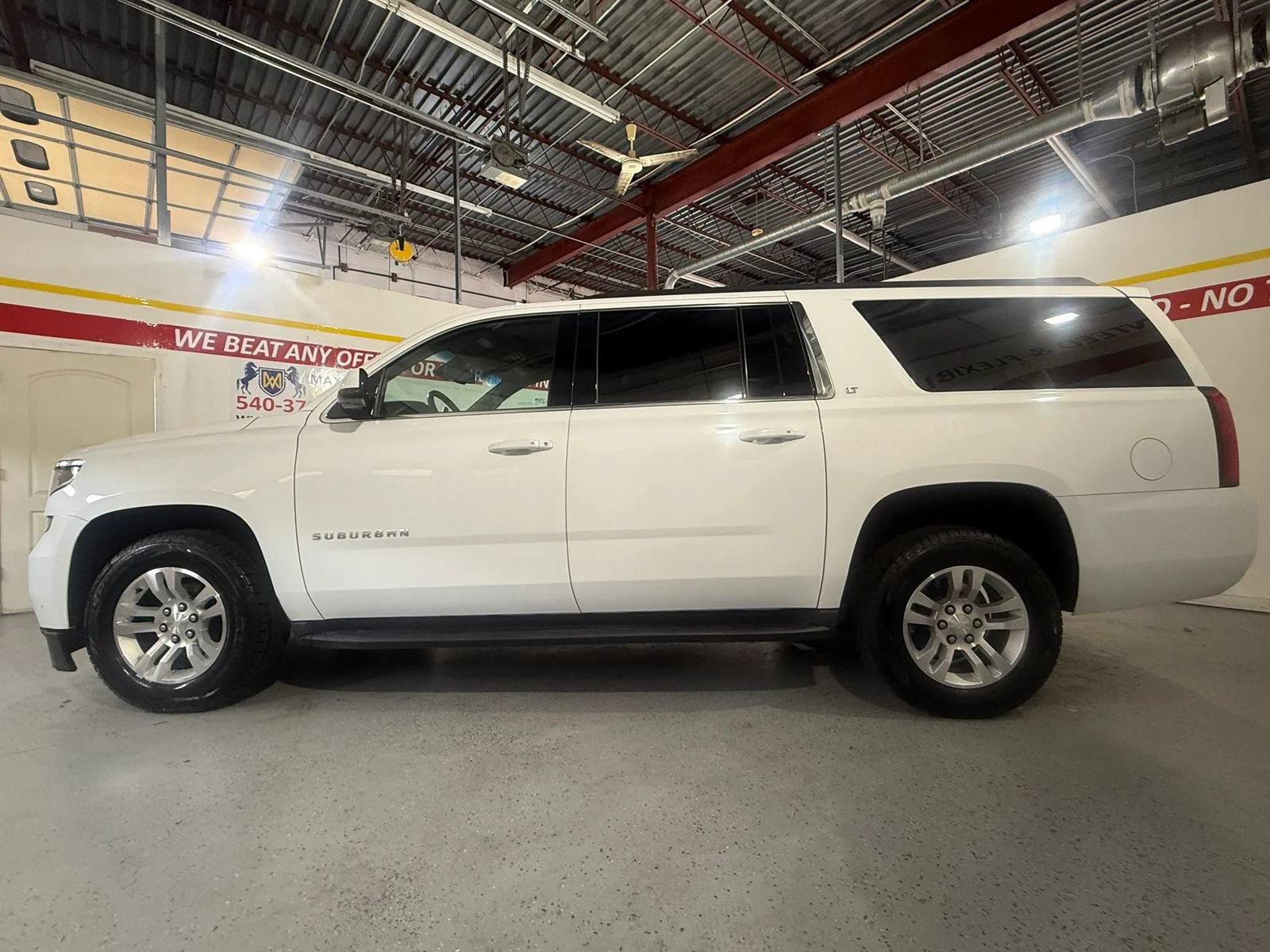 Used 2019 Chevrolet Suburban LT AWD/4WD image 10