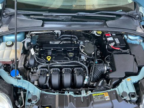 Used 2012 Ford Focus SEL FWD image 16