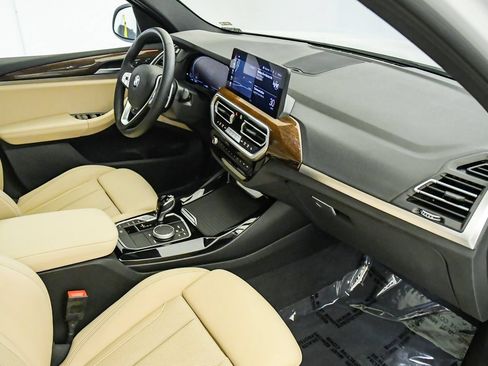 Used 2023 BMW X3 sDrive30i w/ Premium Package w/ZPA RWD image 16