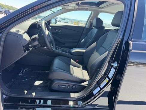 Used 2026 Honda Accord EX-L image 9