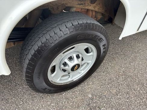 Used 2023 Chevrolet Silverado 2500 W/T w/ WT Convenience Package image 16