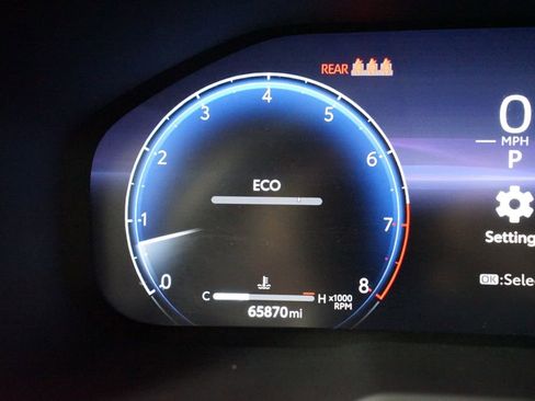 Used 2023 Toyota RAV4 Limited image 16