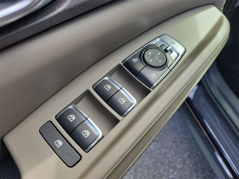 New 2026 Kia Carnival EX image 21