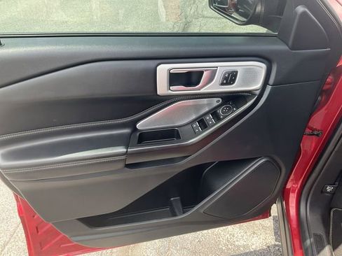 Used 2020 Ford Explorer ST w/ ST Street Pack AWD/4WD image 27