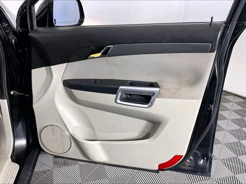 Used 2009 Saturn Vue XE image 25