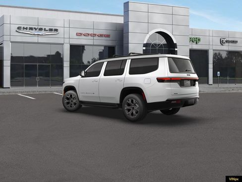 New 2026 Jeep Grand Wagoneer Limited w/ HD Trailer Tow Package image 4