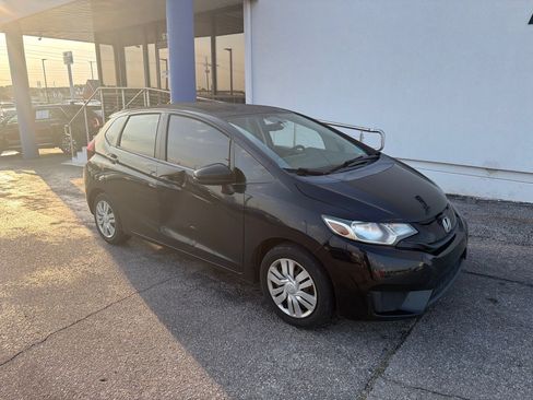 Used 2016 Honda Fit LX image 4