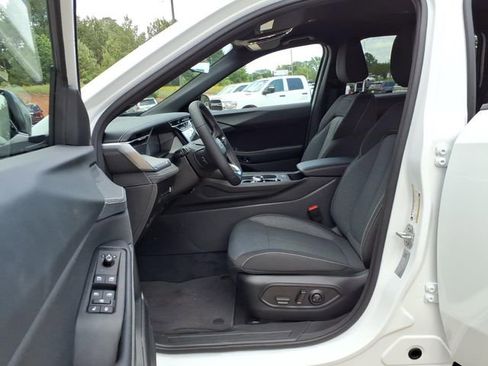 New 2026 Jeep Cherokee Laredo AWD/4WD image 16